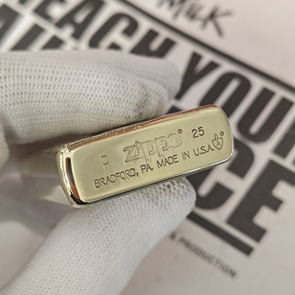 Zippo Bunny Girl Playing Cards