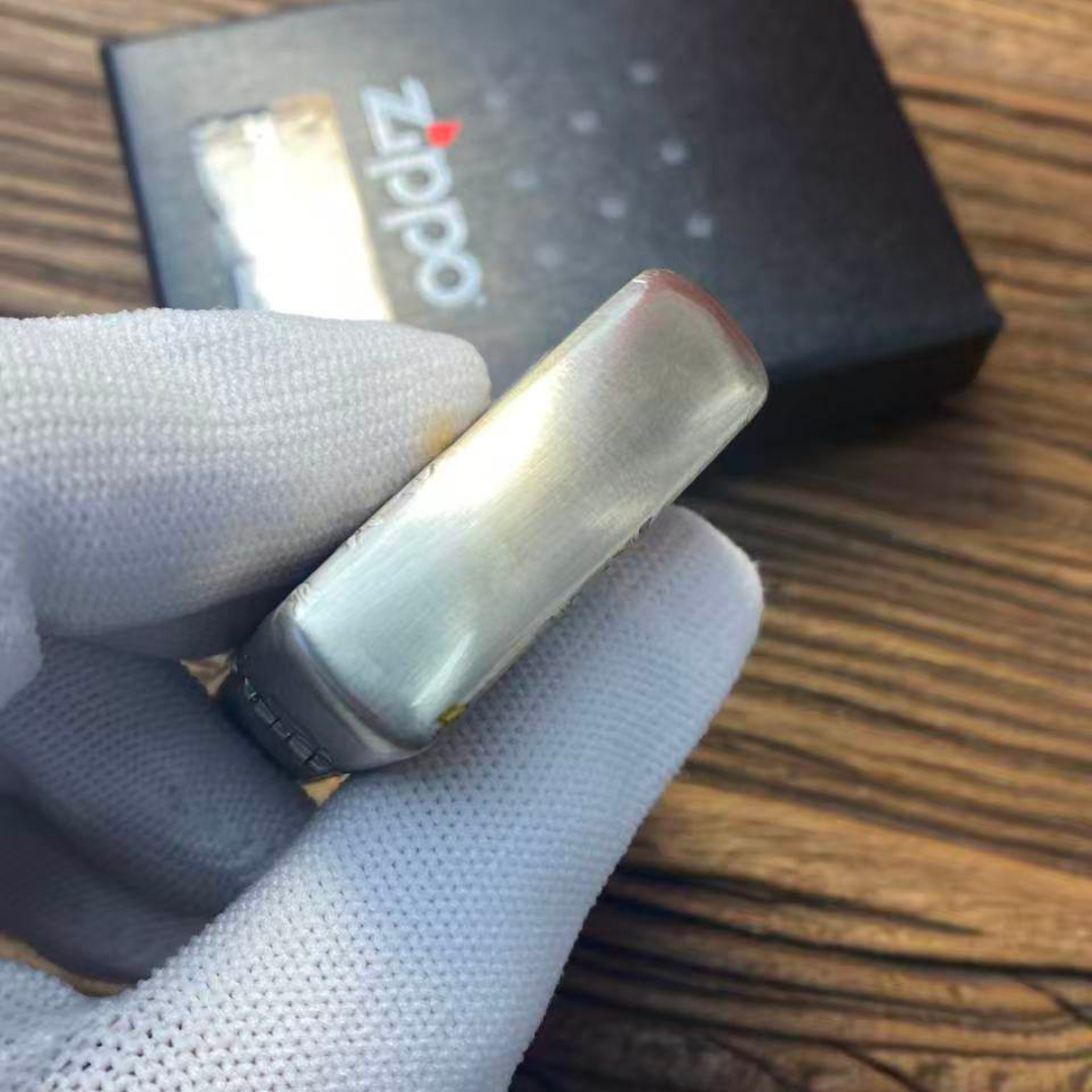 Zippo Bunny Girl Playing Cards