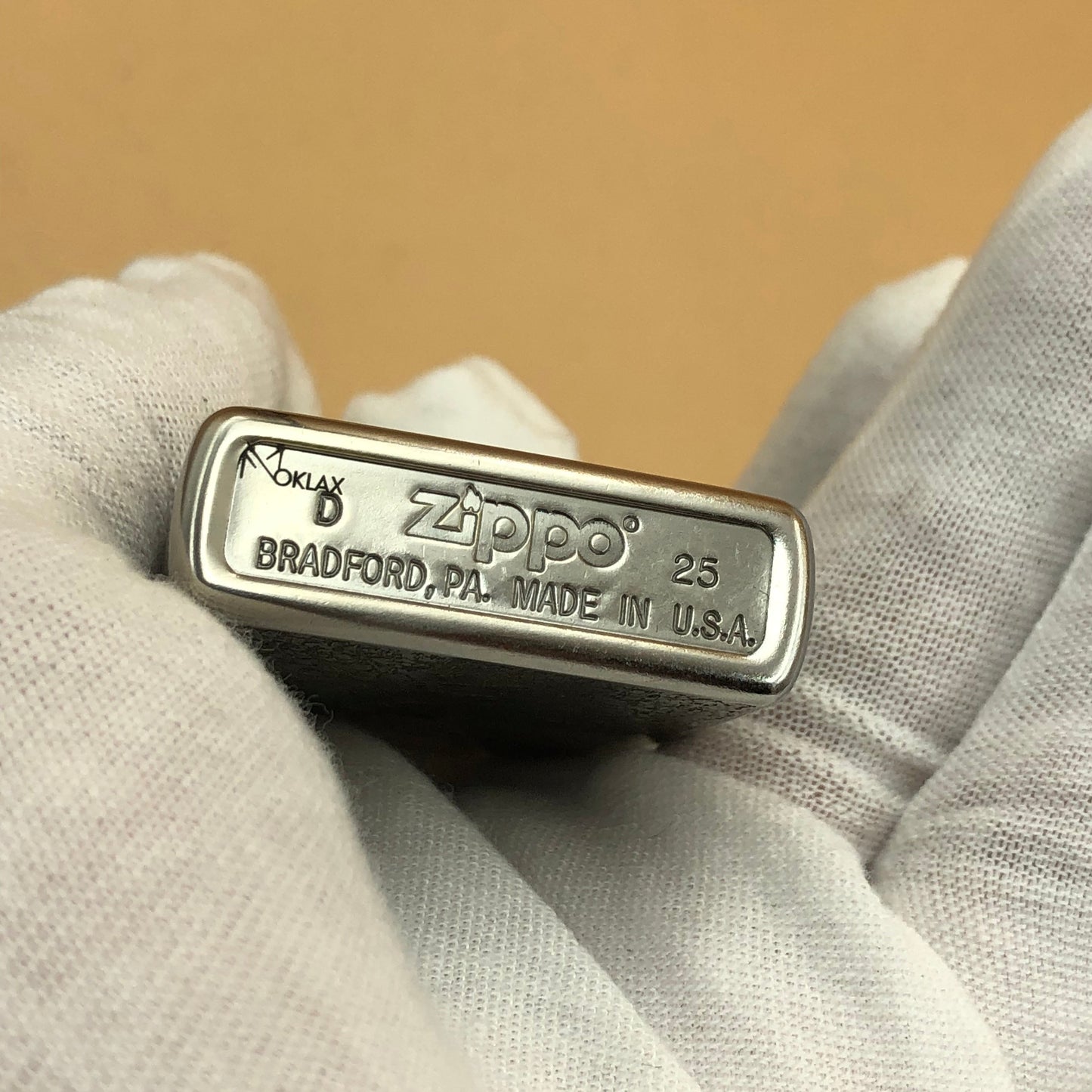 Zippo Classic Street Chrome(Silver) 207 – Limited Attack on Titan Edition (#001/100)