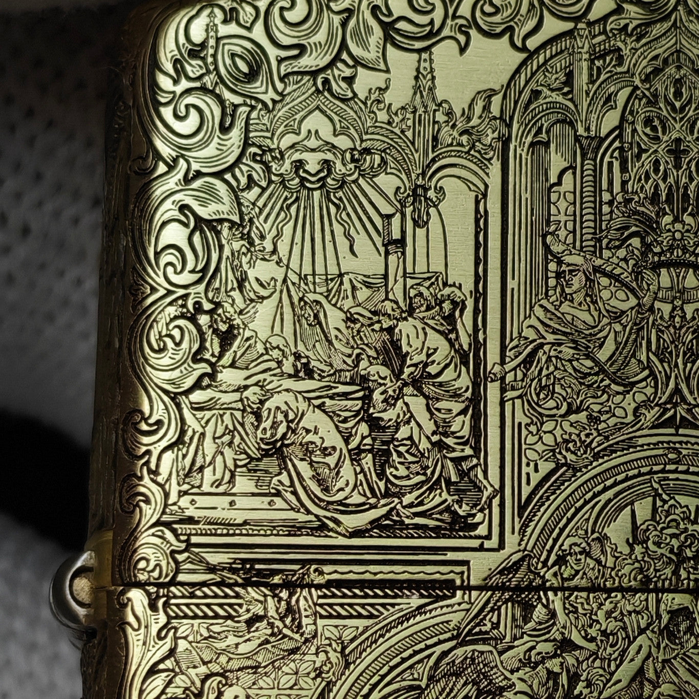 Zippo Pieta
