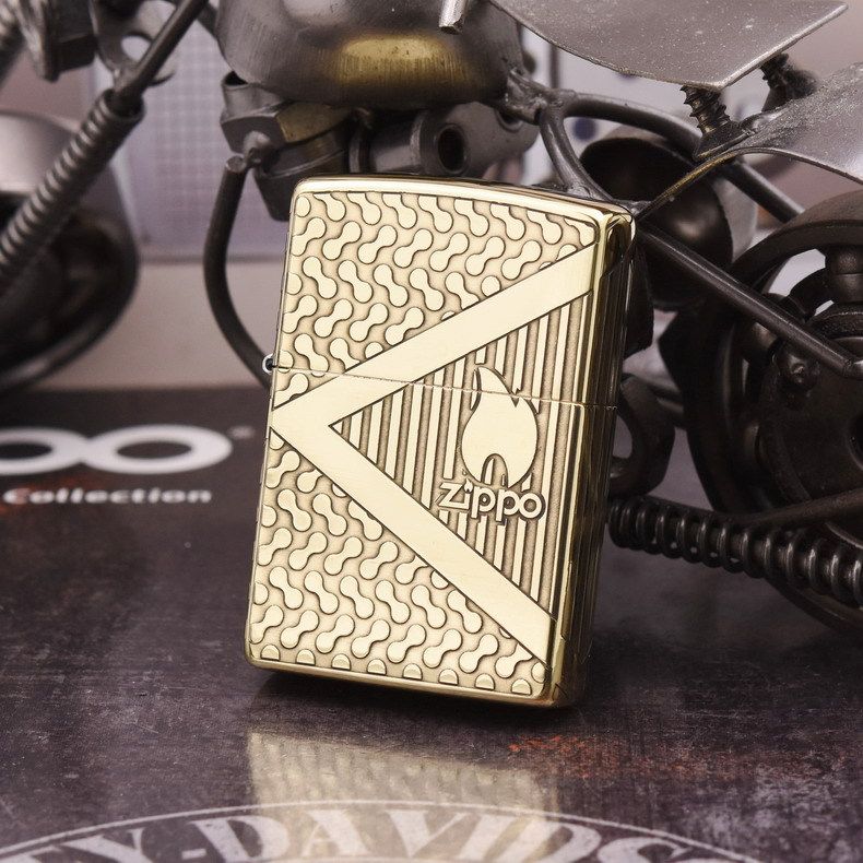 Zippo Triangle Geometric