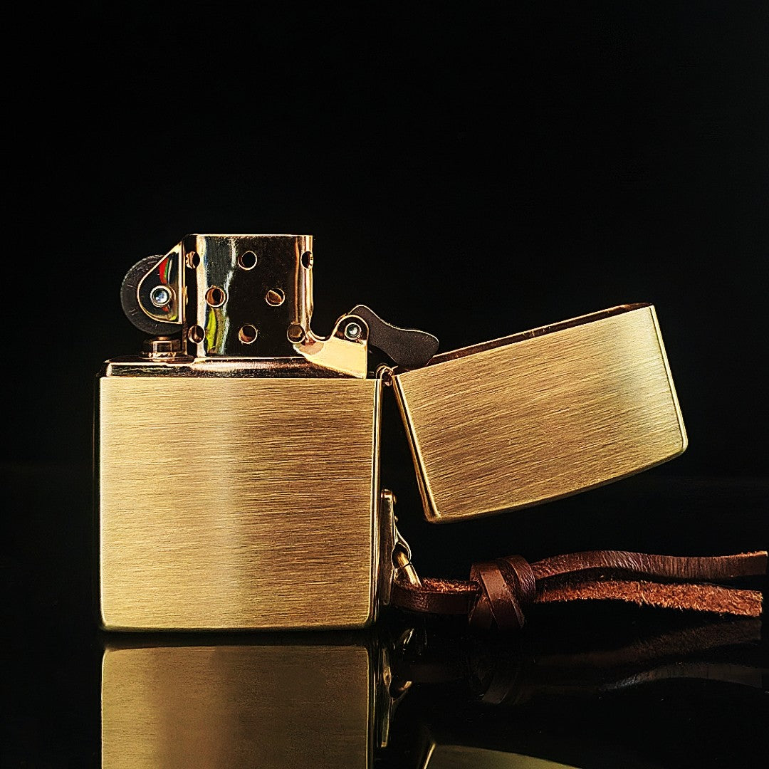 Zippo Marlboro Girl