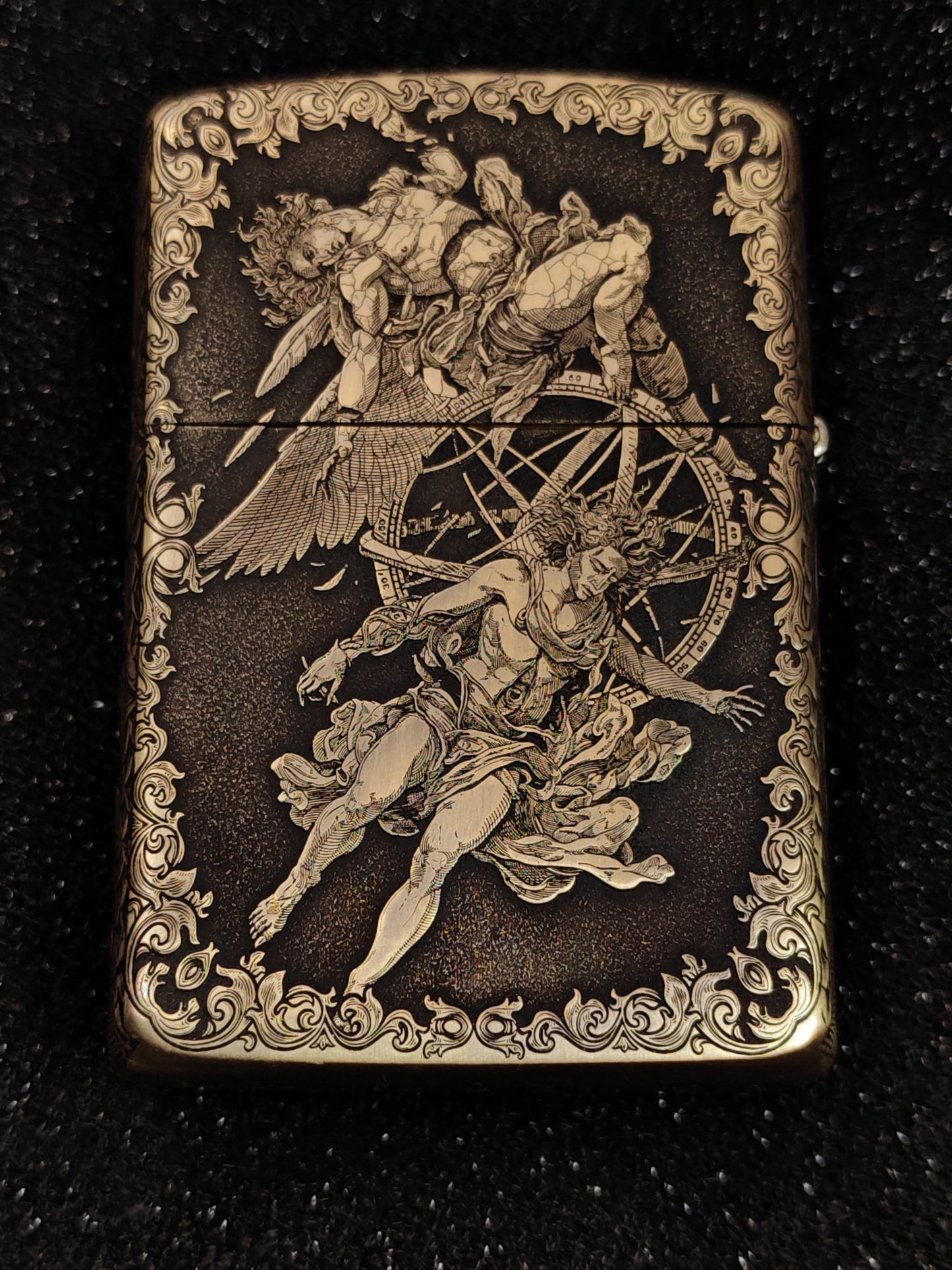 Zippo Pieta