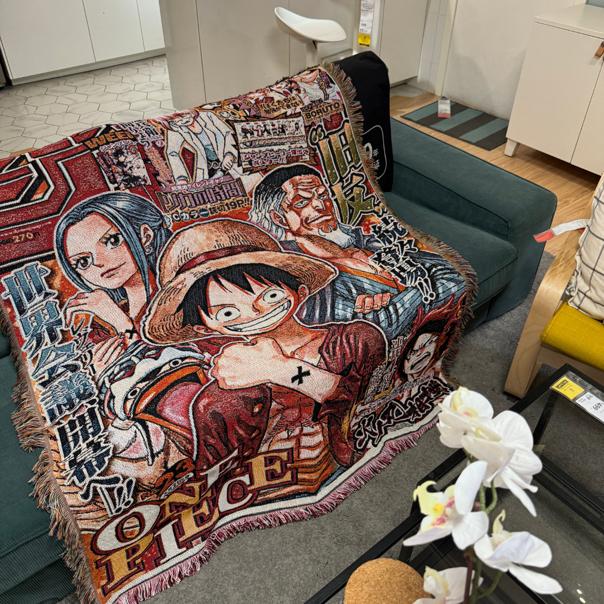 MLX-301B Cozy Anime Throw | Decorative & Collectible Blanket