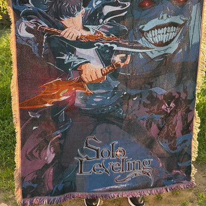 Solo Leveling Woven Blanket – Anime Throw Blanket with Sung Jin-Woo Design – Soft & Durable Anime Decor for Fans